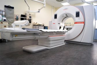 Greizer Krankenhaus hat neuen Computertomograf und kostenloses Wlan für Patienten - Der neue Computertomograf am Krankenhaus Greiz.