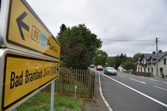 Großbaustelle auf der B 92 im Vogtland startet: Was Autofahrer dazu wissen müssen - Im Bereich des Abzweigs Dreihöf wird die Bundesstraße auf 1,1 Kilometern Länge ausgebaut.
