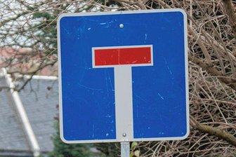 Großbaustelle B 180 in Niederwürschnitz: Einbahnstraße statt Vollsperrung - In Richtung Lugau bleibt die B 180 in Niederwürschnitz eine Sackgasse (Symbolbild).Während die Baustelle im Winter ruht, kann die Straße in der Gegenrichtung allerdings befahren werden. 