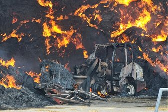 Großbrände am Rande Plauens: Kritische Stimmen werden laut - Zwei Großbrände in Kauschwitz und Zwoschwitz haben in diesem Sommer erheblichen Schaden angerichten.