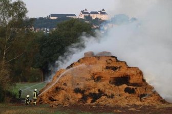 Großbrand Hohenfichte: Feuer gelöscht -