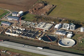 Große Mehrheit zahlt künftig weniger für Abwasser - Die größte Kläranlage im Gebiet des AZV befindet sich in Weidensdorf bei Glauchau. 