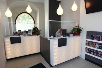 Große Nachfrage kaum zu befriedigen - Die Theaterkasse im Gewandhaus Zwickau.