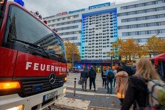 Großeinsatz am Rawema-Haus -