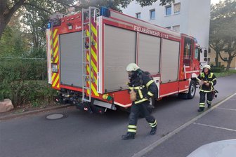 Großeinsatz am Wasserberg: Warum die Freiberger Feuerwehr am Mittwochabend ausrückt - Die Einsatzkräfte übten das Retten von Menschen.