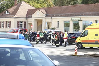 Großeinsatz auf Plauener Hauptfriedhof beendet - 