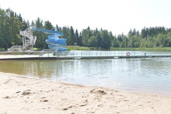 Großer Ärger in Brand-Erbisdorf: Erzengler-Bad nun doch seit Freitag geschlossen - Das Naturbad Erzengler in Brand-Erbisdorf ist wegen Sanierungsarbeiten vorfristig geschlossen worden.