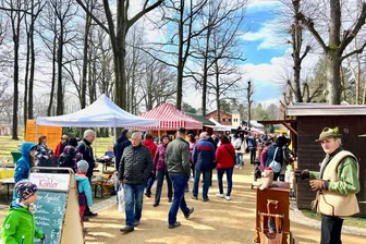 Großer Andrang zum ersten Ostermarkt im Limbacher Stadtpark - Die Premiere des Ostermarktes im Stadtpark lockte viele Besucher an.
