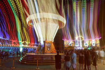 Großer Bergfesttrubel am Samstag in Hohenstein-Ernstthal mit Fahrgeschäften, die Besucher an Grenzen bringen - Die Fahrgeschäfte und alle anderen Stände hatten einen guten Umsatz.