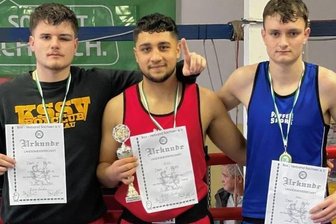 Großer Tag für Zwickauer Boxverein - Wurden mit 18 jeweils schon Landesmeister bei den Männern: Payam Jusofie, Rezan Boral und Linus Tesch (von links) vom KSSV Zwickau. 