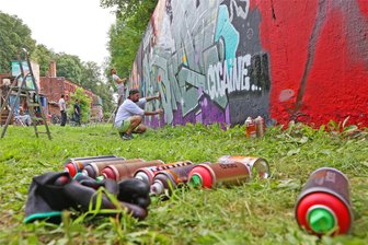 Großes Festival zum zehnten Geburtstag der Kunstplantage Zwickau - In der Zwickauer Kunstplantage wird am Samstag „Spray the Grey“ gefeiert.