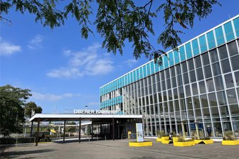 Großes Hakenkreuz nahe dem Oberen Bahnhof in Plauen auf den Boden geschmiert: Polizei sucht Zeugen - Im Umfeld des Oberen Bahnhofs in Plauen sind in der Vergangenheit immer wieder Hakenkreuze entdeckt worden.