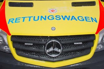 Großhartmannsdorf: 81-jähriger Mann kommt bei Badeunfall ums Leben - 