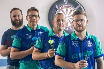 Großrückerswalder Dartspieler sind nicht zu stoppen - Felix Nimtz, Uwe Faulnborn, Alexander Hillig und Philipp Ullmann (von links) waren am Aufstieg der „49 Darters“ beteiligt.