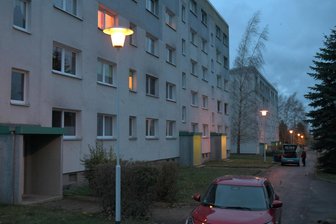 Großschirma will weitere Geflüchtete aufnehmen – aber mit Bedingungen - Einige geflüchtete Familien wohnen bereits in den Wohnblöcken an der Langhennersdorfer Straße in Großschirma.