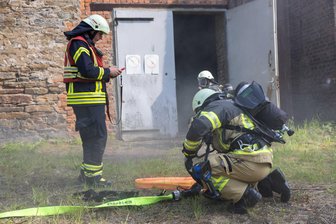 Großübung der Stadtfeuerwehr Freiberg - Großübung der Stadtfeuerwehr Freiberg in Muldenhütten. Personen wurden vermisst.