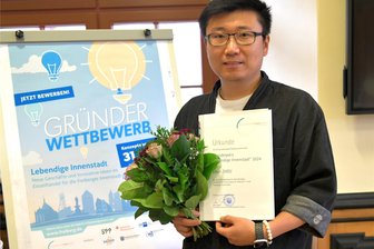 Gründerwettbewerb in Freiberg: Chinesische Teestube ist der Gewinner - Chun Zhou will in der Burgstraße 2 eine chinesische Teestube eröffnen. Sein Konzept überzeugte die Jury des Gründerwettbewerbs.