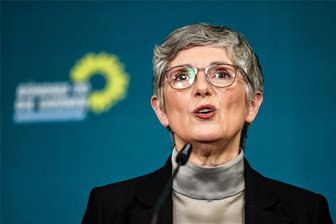 Grüne Bundestagsfraktion will Klimageld und höheren Mindestlohn - Britta Haßelmann, Fraktionsvorsitzende der Grünen, spricht zum Auftakt der Klausurtagung der Bundestagsabgeordneten der Grünen auf einer Pressekonferenz in Leipzig.