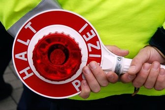 Grünhain-Beierfeld: 39-Jähriger flüchtet auf Pocketbike vor der Polizei - 