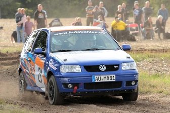 Grünhainer Gespanne holen Mannschaftsbronze - Grünhains Andreas Schramm und Eric Beck schnappten sich im VW Polo rund um Bad Schmiedeberg Klassensilber. 