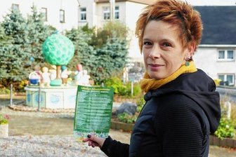 Grünhainichener Vereine und Geschäfte öffnen ihre Türchen - Das Programm für den Lebendigen Adventskalender, das Antje Wolfeil am Spieldosenplatz präsentiert, ist wieder prall gefüllt.