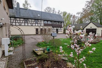 Grünzeug, Flohmarkt und Spiele beim Pflanzenmarkt in Callenberg - Am Samstag findet auf dem Pfarrhof der 3. Callenberger Pflanzenmarkt statt.