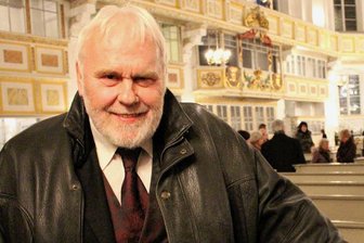 Gunther Emmerlich liest Passionsgeschichte in Schwarzenberg - 2016 war Gunther Emmerlich schon einmal zu Gast in St. Georgen, um als Sprecher zur Markus-Passion zu fungieren. Damals versprach er, gern wieder zu kommen. Jetzt hat Emmerlich kurzfristig zugesagt. 