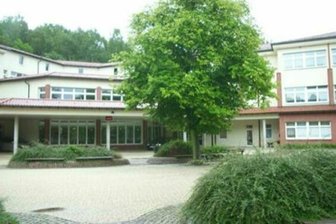 Gymnasium Einsiedel (behindertenintegriert) - 