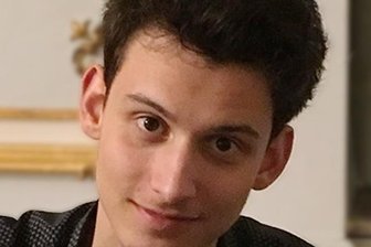 Gymnasium: Konzert zum Jubiläum - Max Mostovetski - Pianist