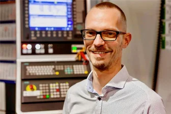 "Habeck und Merkel verklagen" - Zwickauer FDP-Politiker irritiert mit Aussage auf Facebook - Unternehmer Billy Bauer ist für die FDP auf Kreis- und Landesebene aktiv. 