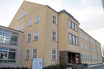 „Hacker“ in Freiberg: Tipps zum Schutz von Smartphone & Co. - Im Beruflichen Schulzentrum "Julius Weisbach" am Schachtweg sind am Mittwoch Hacker zu Gast.