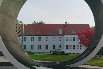 Hände weg vom Steuer: WHZ ist mit in der Spur - Bei der WHZ steht das Auto im Mittelpunkt. Doch der Blick auf Fahrzeuge wandelt sich gerade.