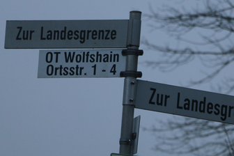 Häuslebauer in Ebersgrün müssen sich noch gedulden - In Ebersgrün, im Bereich der Straße Zur Landesgrenze, sollen Bauwillige zum Zuge kommen.