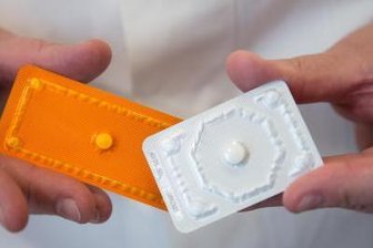 Haft nach heimlich verabreichter Abtreibungspille im Dessert -