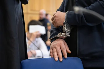 Haftstrafen wegen organisierten Führerscheinbetrugs - Für 59 Taten standen die fünf Männer vor Gericht – nun hat das Landgericht Heilbronn sie verurteilt. (Archivbild)