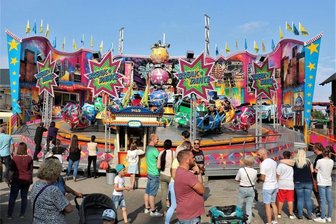 Hainichen feiert: Das sind die Highlights beim Parkfest an diesem Wochenende - Wie im vergangenen Jahr verspricht das Parkfest in Hainichen mit vielen Schaustellergeschäften Unterhaltung für die ganze Familie.