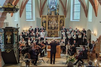 „Halleluja“ – Chor- und Orchesterkonzert zum Kulturhauptstadtjahr in der Georgenkirche Flöha - Die Flöhaer Georgenkirche lädt Sonntag zum Konzert ein.
