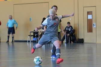 Hallenfußballturnier der Frauen macht Ebersbrunner SV und Kreisverband froh - Nicole Schulz ging mit dem Ebersbrunner SV am Samstag erfolgreich in der Halle auf Torjagd.