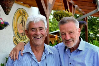Hallo, Herr Doktor! Wie wird man 85? - Sie sind zusammen aufgewachsen: Kinder- und Jugendfreund Werner Bamberger (links, 84) und sein Freund Dr. Normann Haßler (85).