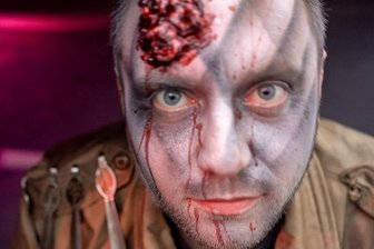 Halloween-Nacht in Plohn sorgt für Gänsehaut und Angstschreie - Gänsehaut, Schreckensschreie und gruselige Kostüme: Darauf ist die Zone 22, Ostdeutschlands größte Halloween-Attraktion im Freizeitpark Plohn, spezialisiert.
