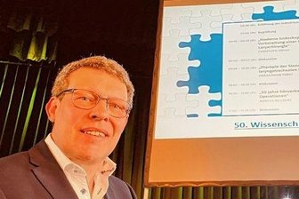 Hals, Nasen, Ohren: Bislang kein Ärztemangel in der Region - Dr. Gregor Hilger hat den 50. Wissenschaftlichen Tag für HNO-Ärzte aus halb Deutschland im Erzgebirge organisiert.