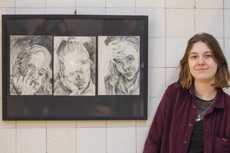 Hamburgerin gewinnt im Vogtland e.o.plauen-Nachwuchspreis - Nina Greiner aus Hamburg hat den e.o.plauen-Nachwuchspreis 2024 gewonnen.