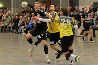Handball: Heimpleite für erzgebirgisches Team nach Blackout gegen Vogtländer - Mit sechs Treffern war Max Briest nach Malte Bree zweitbester Torschütze seiner Zwönitzer gegen Plauen-Oberlosa II.