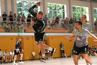 Handball: Rotation-Männer kommen im Lok-Schuppen spät auf Touren - Starker Auftritt: Derik Zojdz war beim Auswärtssieg in Dresden mit 10 Toren bester Rotation-Werfer. Insgesamt hat der Rückraumspieler in dieser Saison 36 Treffer auf seinem Konto.
