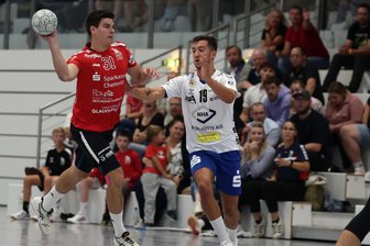 Handball-Spätstarter mit einer besonderen Marotte: So tickt Neuzugang Nico Cornelius vom HC Glauchau/Meerane - Nico Cornelius (links) verstärkt den Handball-Regionalligisten HC Glauchau/Meerane.