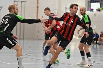 Handball: TSV will gute Hinrunde veredeln - Kay Schröder gehörte zuletzt zu den besten Werfern bei den Mittweidaer Bezirksliga-Handballern. Sie müssen nun im Vogtland ran.