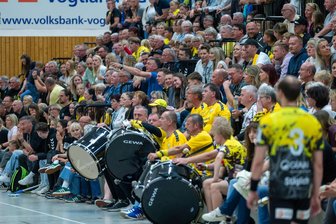 Handballer des SV 04 Oberlosa schwitzen für die neue Saison - Die Handballfans des SV 04 Oberlosa sind eine Macht. Schon in der Vorbereitung warten auf sie einige Highlights.