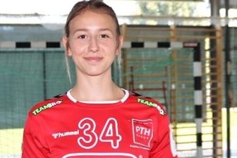 Handballerinnen fiebern dem Saisonstart entgegen - Rückkehrerin Flora Müller begann mit dem Handball in Burgstädt, spielte in der Jugend in Chemnitz und zuletzt beim Bundesligisten in Ketsch.