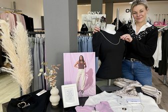 Handel im Erzgebirge unter Druck: Schwarzenberger Geschäftsleute in großer Sorge - Anja Lehmann in ihrer Fashion Lounge an der Eibenstocker Straße.