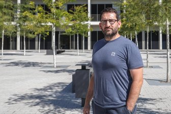 Handyverbot an Chemnitzer Schulen: Funktioniert das wirklich, Herr Schulleiter? - Tobias Sowade steht zwei Chemnitzer Oberschulen vor. Für einen Teil der Schüler gilt dort Handyverbot.
